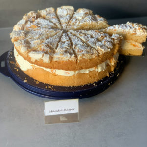 Mandel Baiser Torte